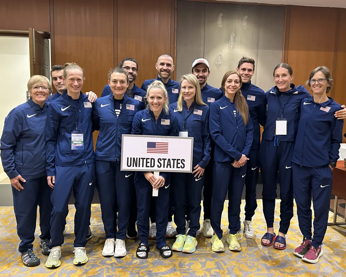 Charles, back row third from left, with the United States team at the 2023 World 50K Championships